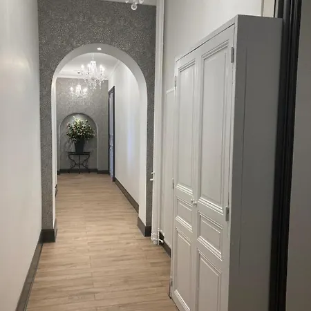 Zen Chateau De La Bouchatte בית הארחה Chazemais